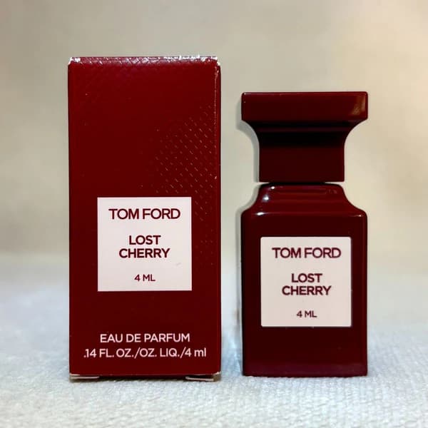 Tomford Lost cherry Eua De Parfum :- 7.5 ml beauty product available at Kittik Beauty Nepal