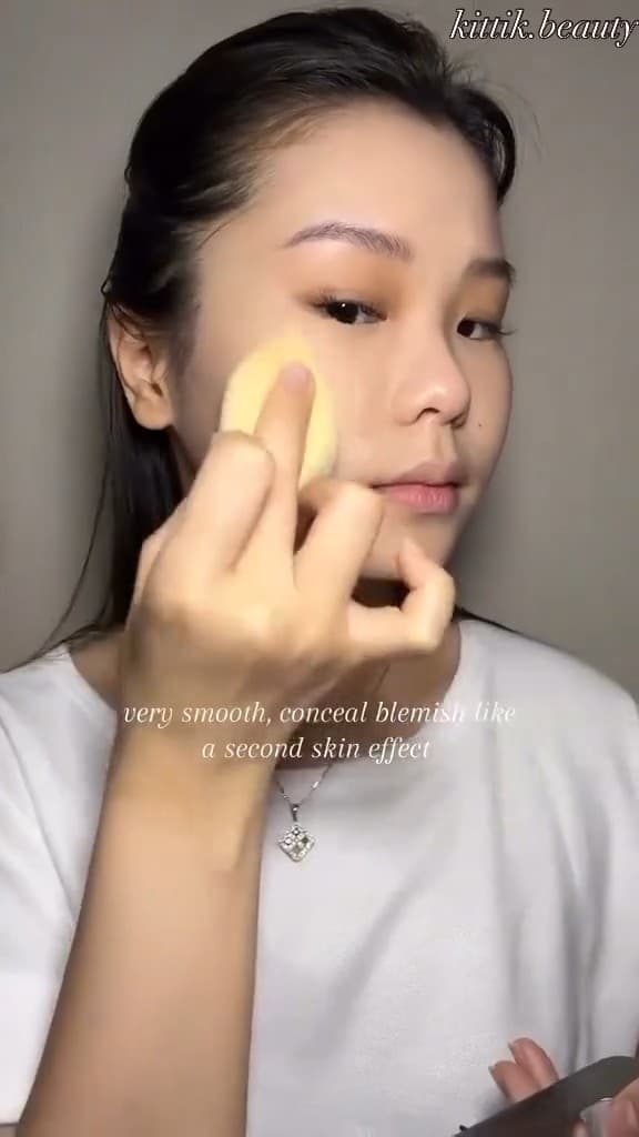 Giorgio Armani Beauty Power Fabric + Foundation SPF 25